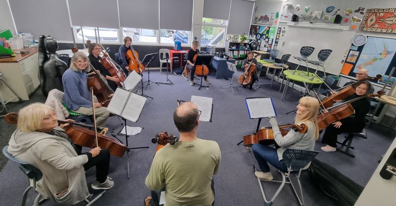 cellos