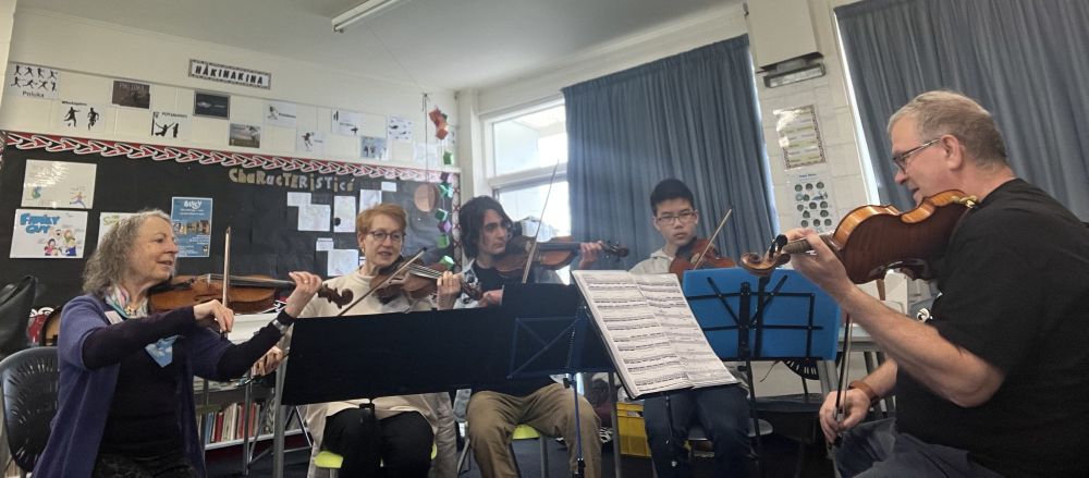 violins